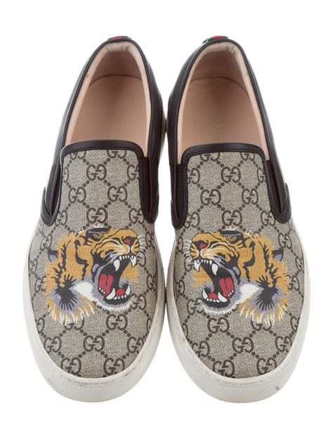 gucci white tiger shoes|gucci tiger shoes slip on.